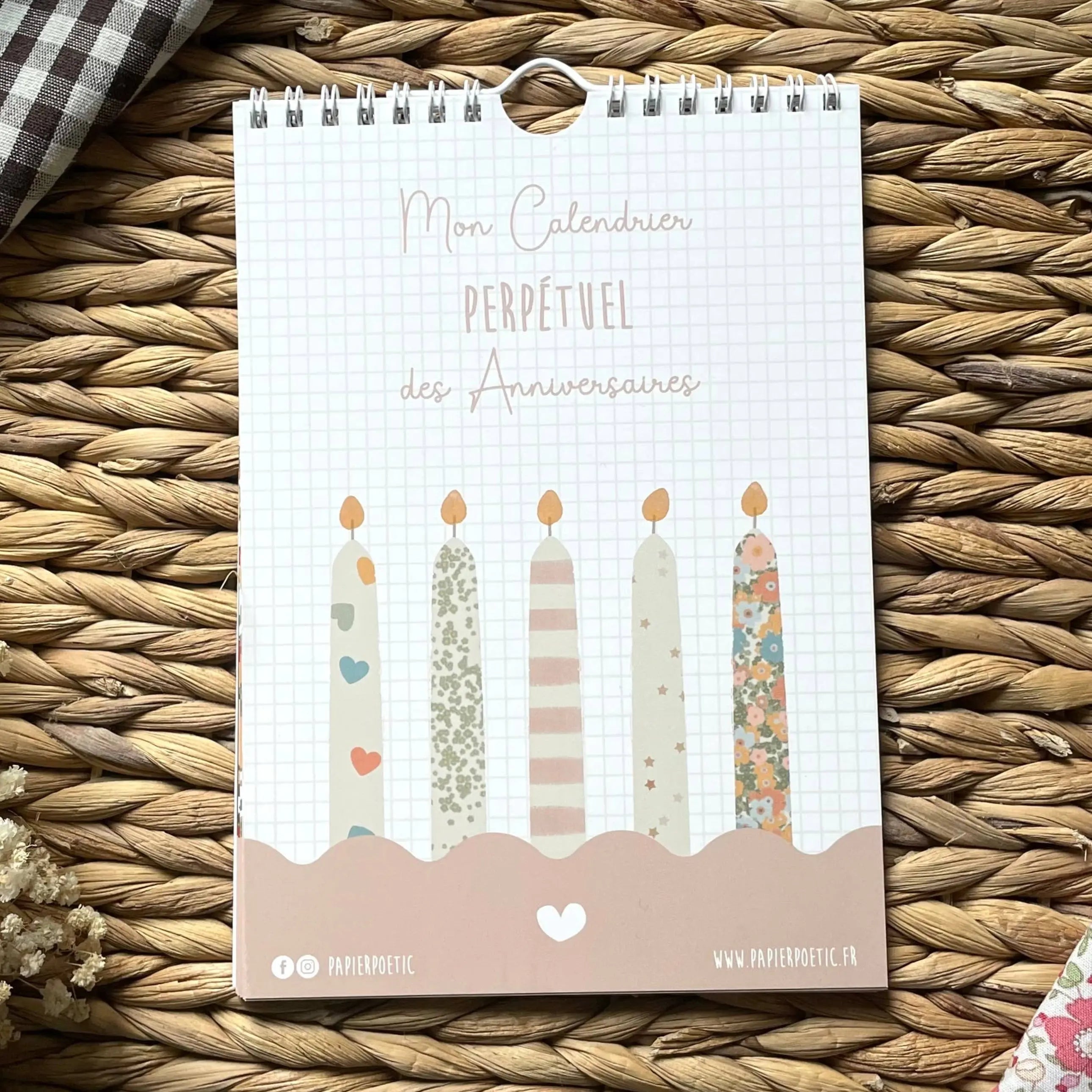 Calendrier d'anniversaires Liberty de la marque française Papier Poetic