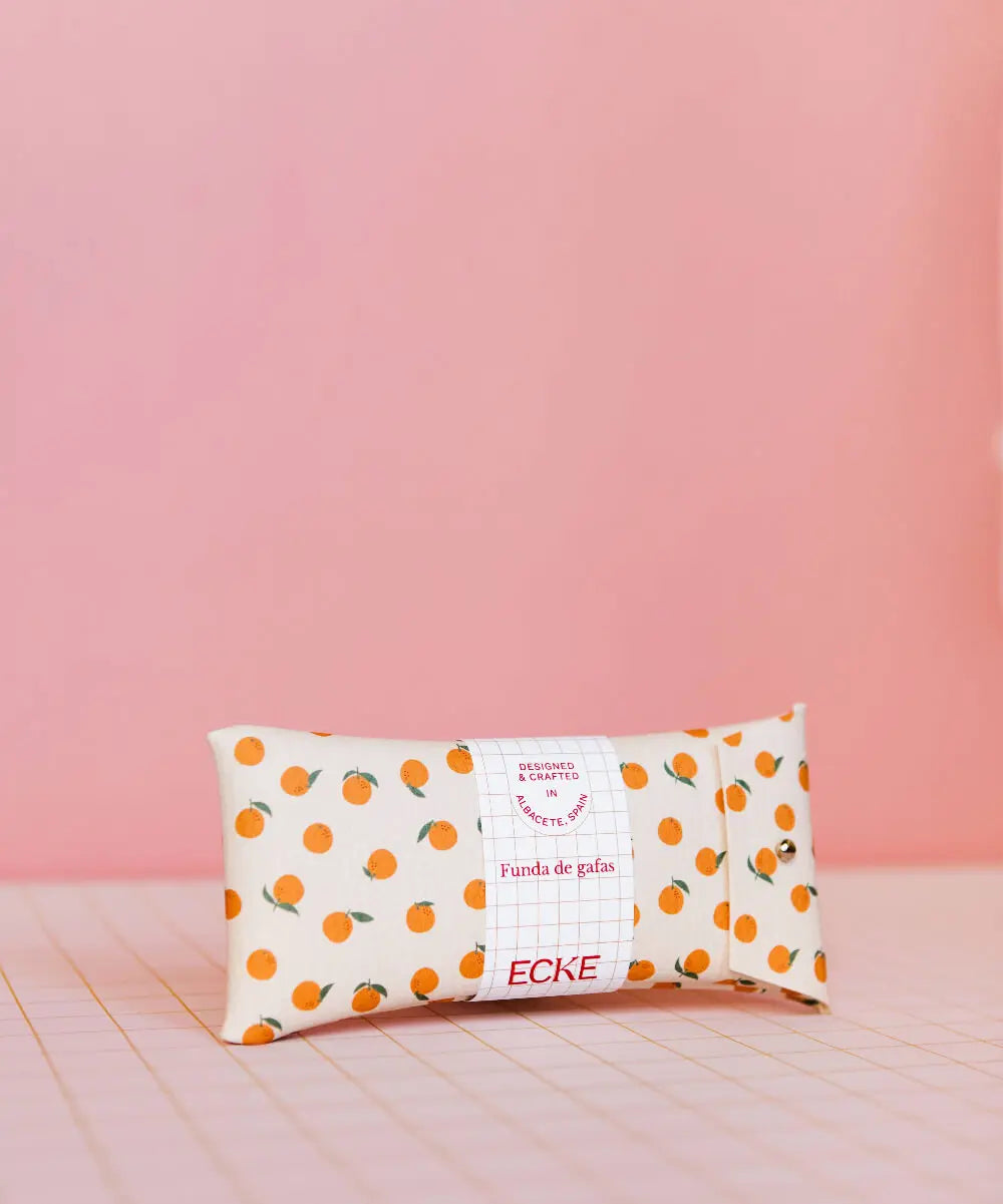 Etui à lunettes Oranges de la marque Ecke présenté horizontalement