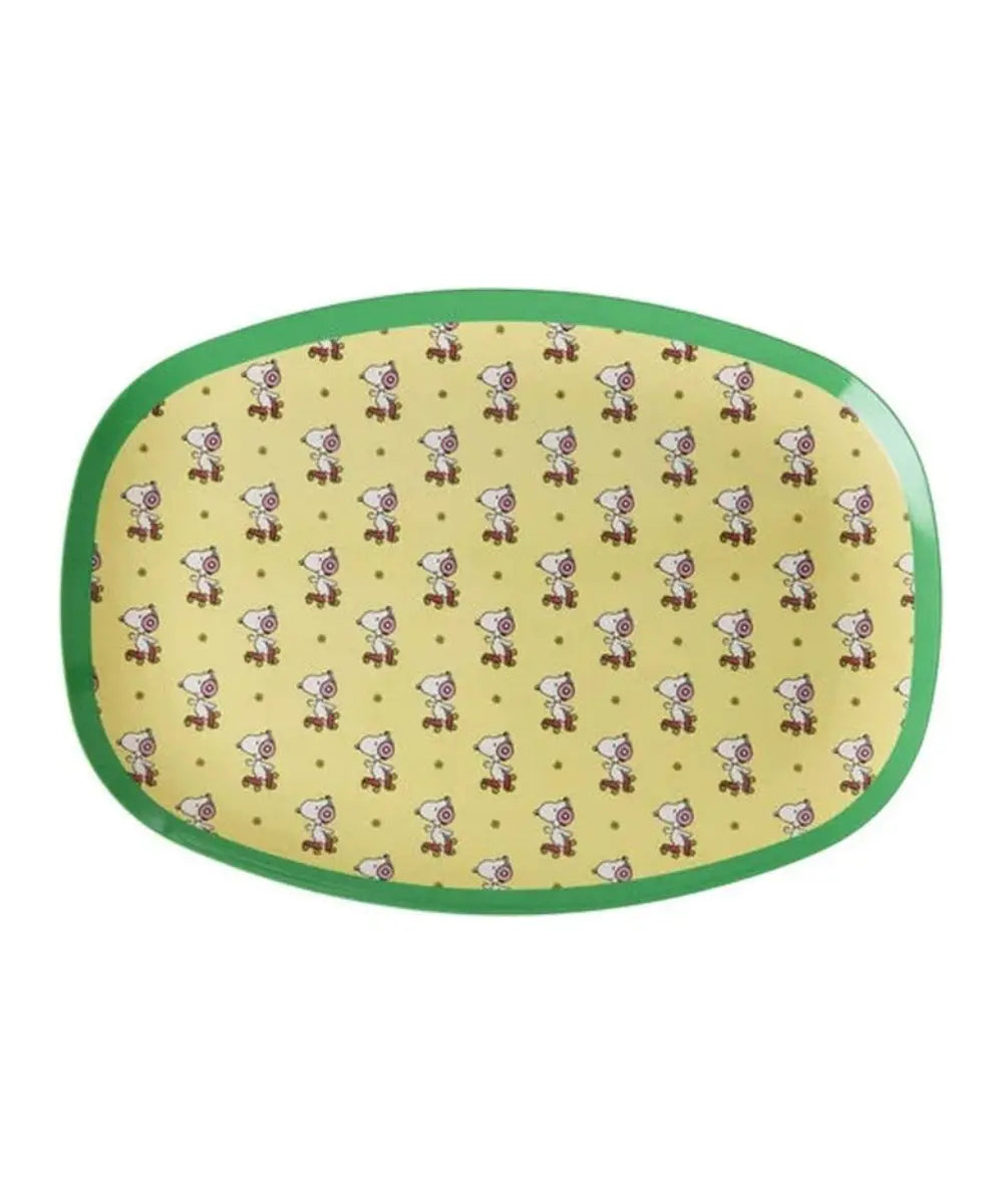 Grande Assiette Rectangulaire Snoopy Rice sur fond blanc