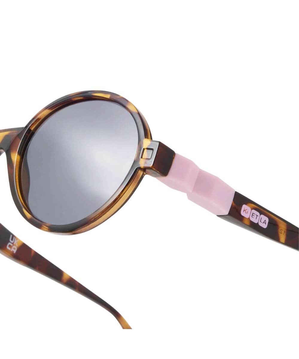 Détails des Lunettes Pop Ekail / Verveine de la marque KI ET LA, sur fond blanc