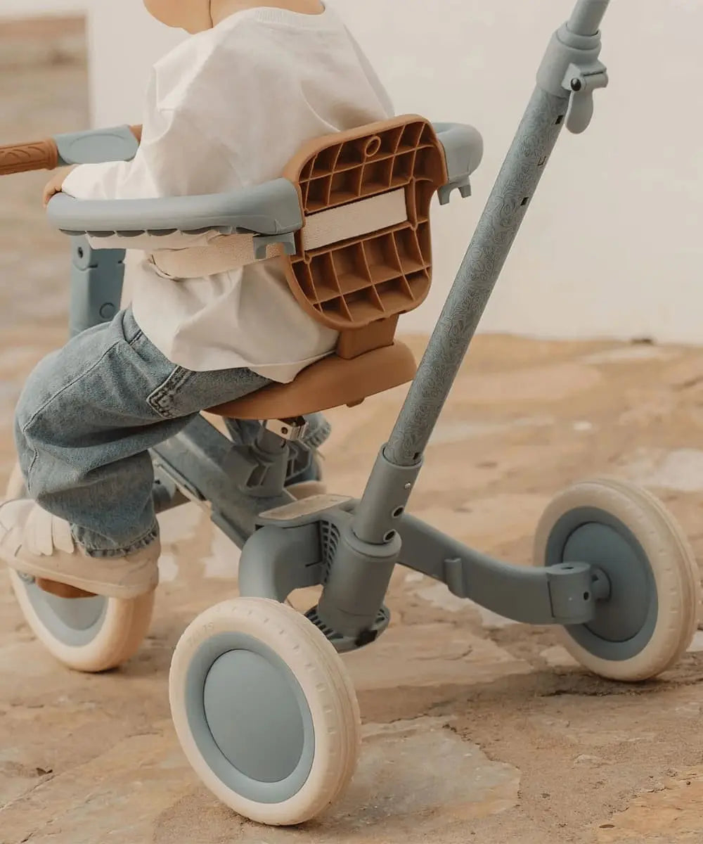 Enfant sur le Tricycle évolutif 4-en-1 Safari Dreams Bleu de Little Dutch