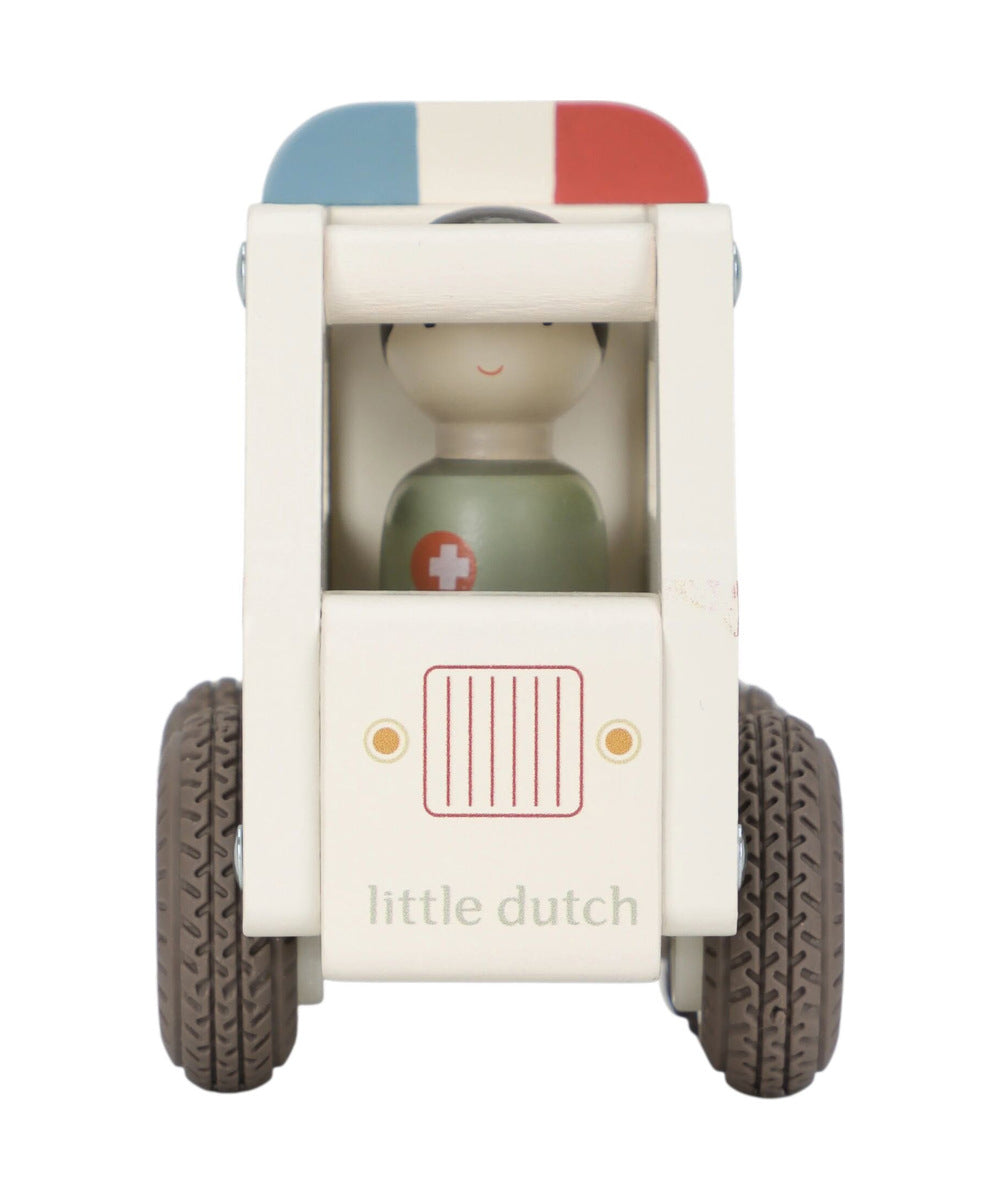 Ambulance Little Dutch vue de face avec sa figurine à bord sur fond blanc