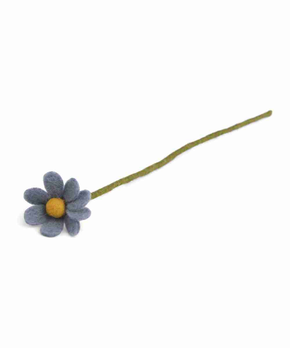Anémone bleu mer de la marque Gry & Sif, sur fond blanc