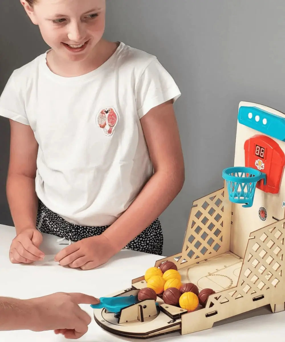 Photo du basket-ball monté.