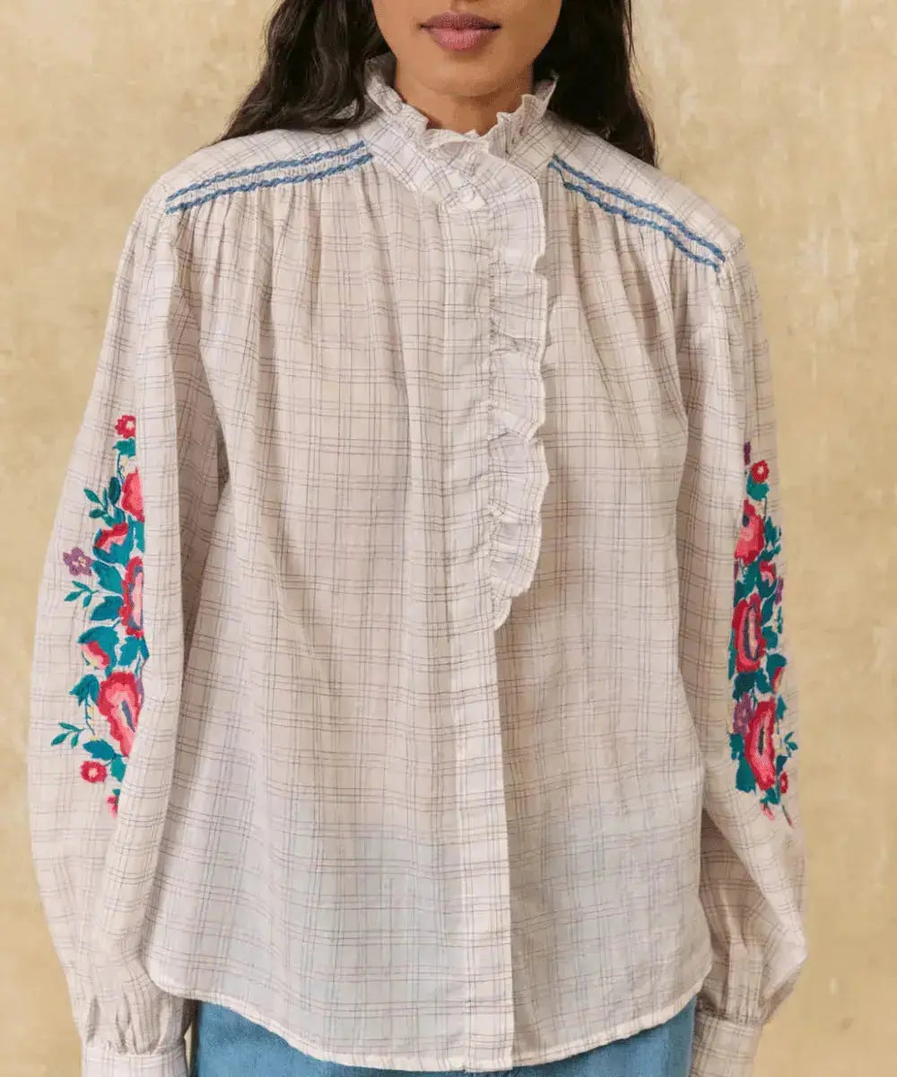 Blouse Louise Misha Cora à carreaux crème avec broderies fleurs