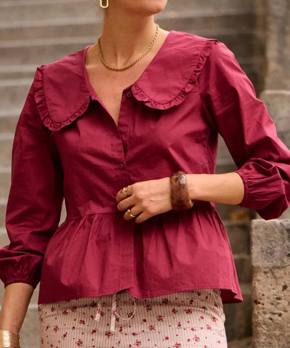 Blouse Esteban bordeaux à large col de la marque In april 1986
