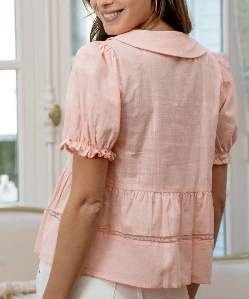 Blouse Eulalie Rose portée par une femme