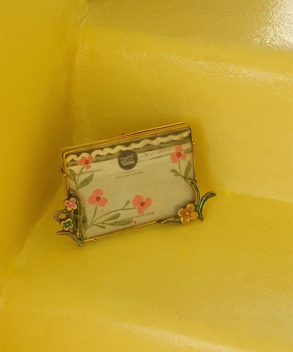 Cadre Ivy Grand Doing Goods en situation