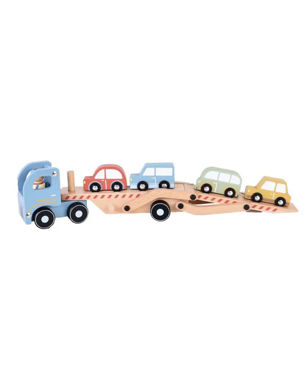 Camion transporteur en bois de la marque pour enfants, Little Dutch sur fond blanc