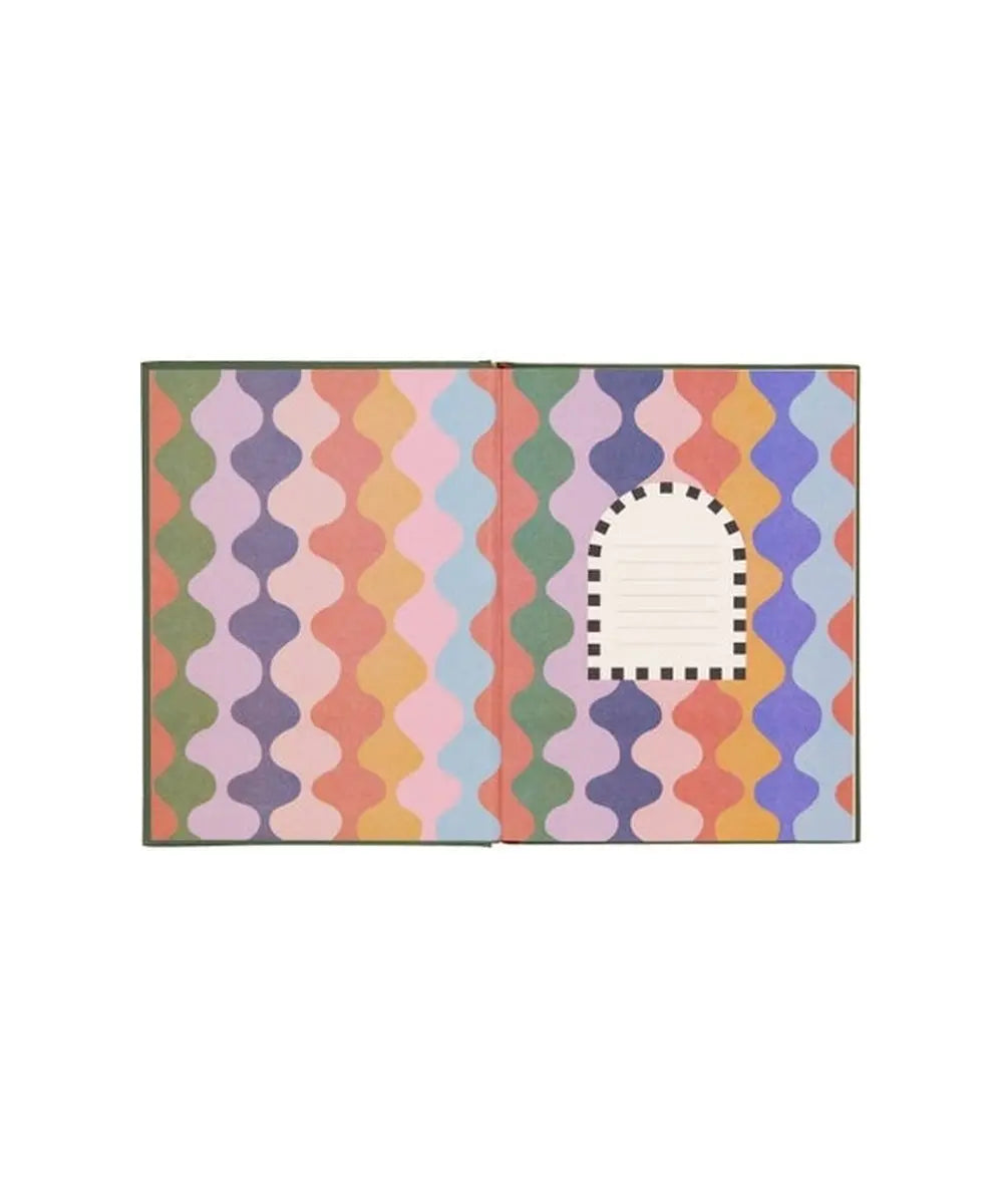 Dos du carnet Adopo Palmier Designworks avec motif ondulé multicolore