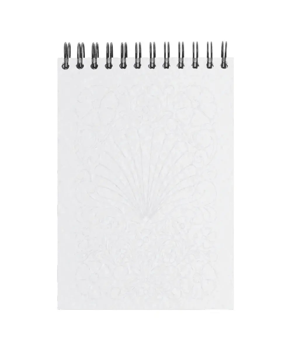 Détail d'une illustration florale du carnet de coloriage de Maison Joliette