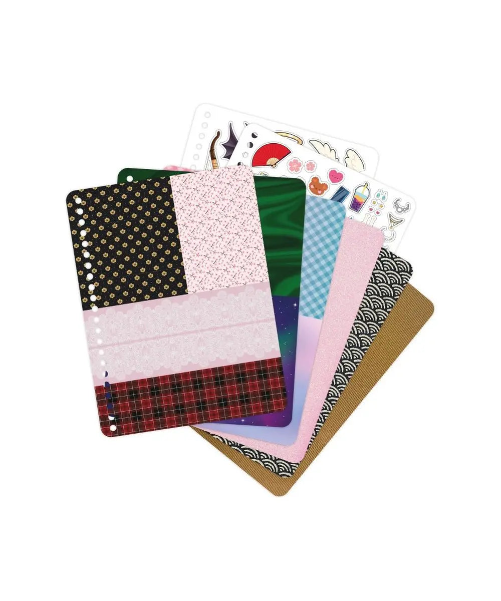Carnet de mode - Manga Buki détail produit sur fond clair