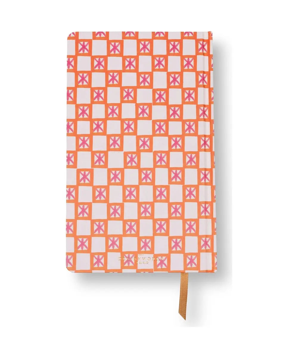 Carnet Tulip - Carreaux Orange Designworks détail produit sur fond blanc