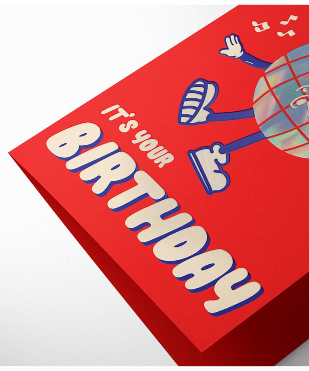 Carte d'anniversaire Disco Ball boule a facettes de la collection The oonies impression letterpress artisanale avec enveloppe colorée.