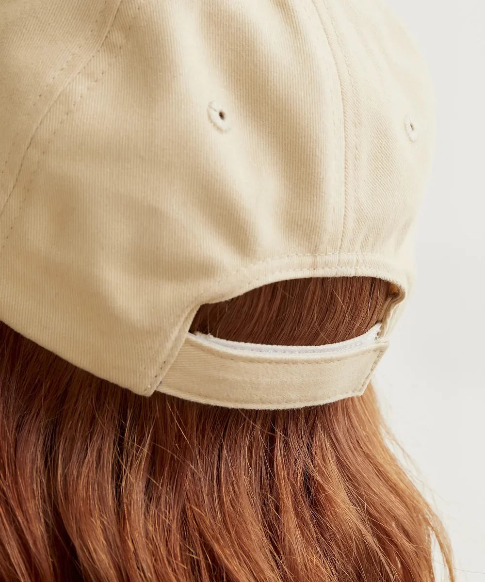 Casquette camel broderie orange de Compañía Fantástica