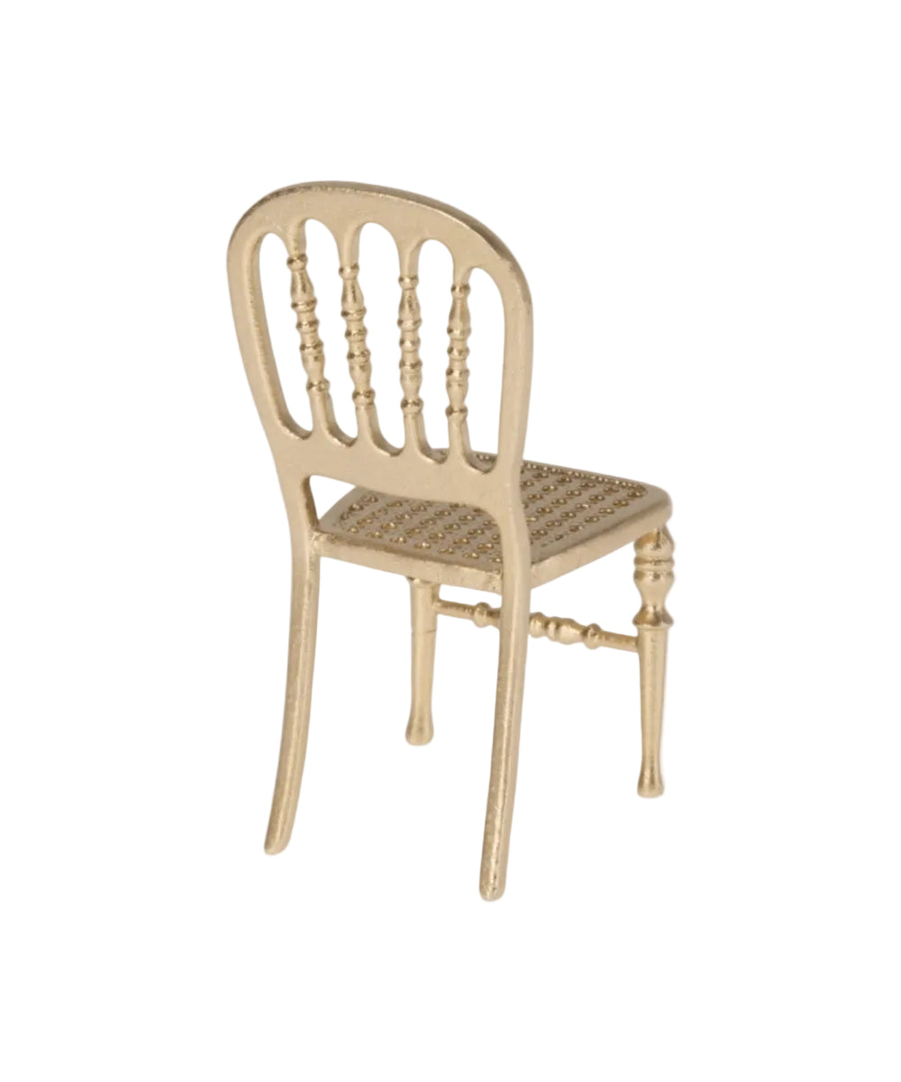 Chaise miniature en metal dore pour maison de souris Maileg.