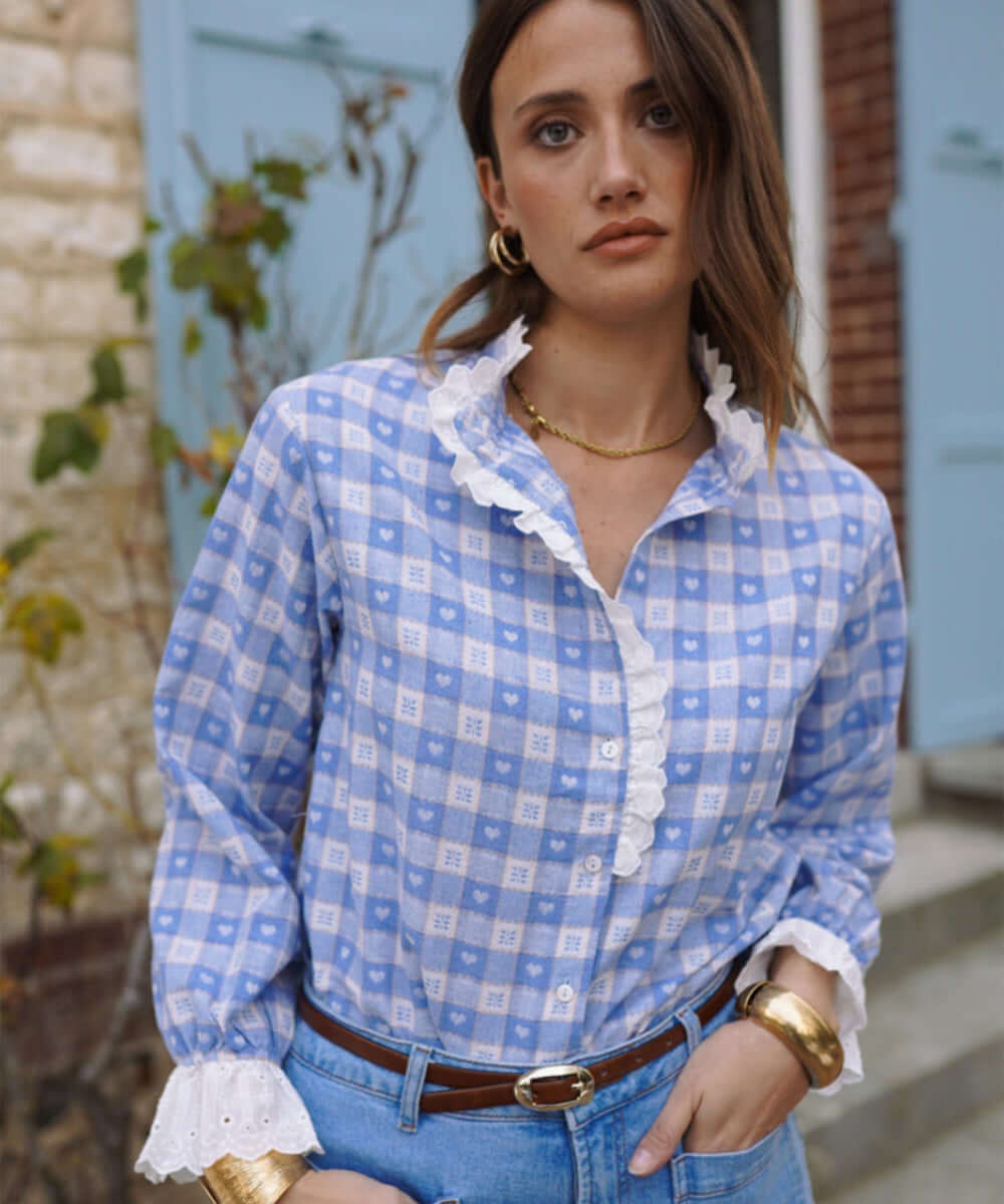 Chemise Bree bleue à coupe droite vue de face