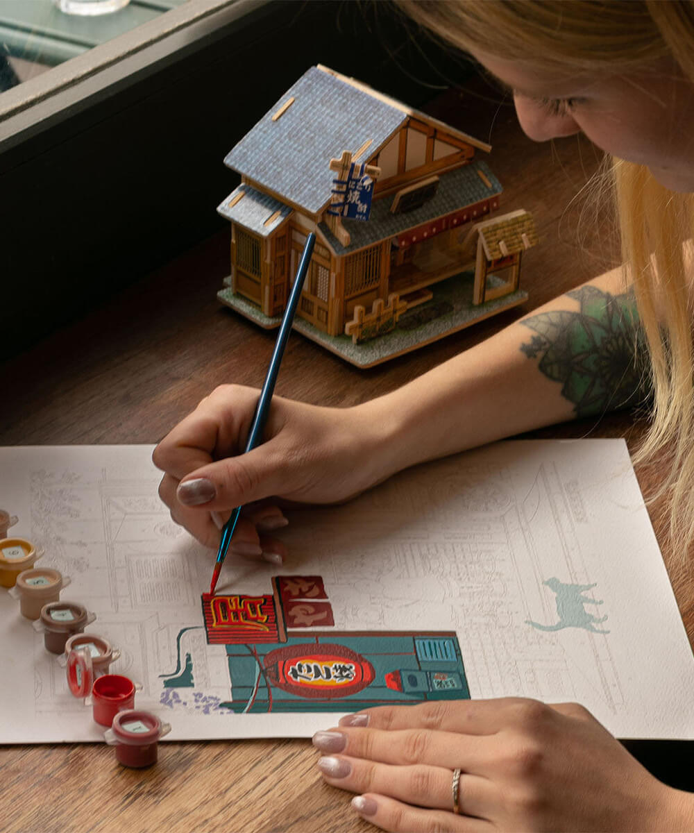 Coffret peinture au numéro Izakaya de la marque La Petite Épicerie, en mise en scène