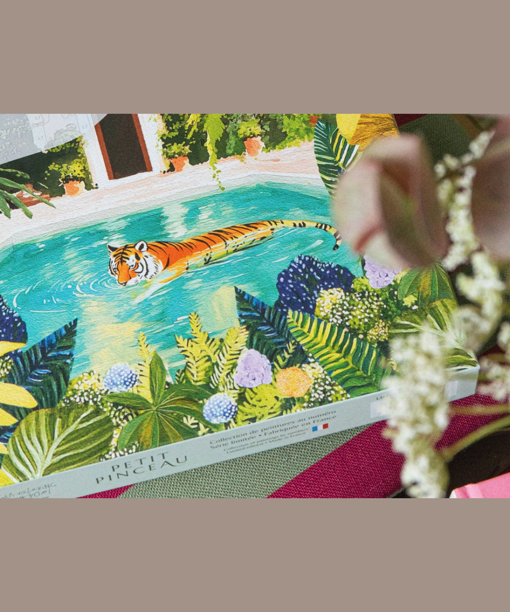 Peinture au numéro Tiger Relaxing in My Pool de Petit Pinceau