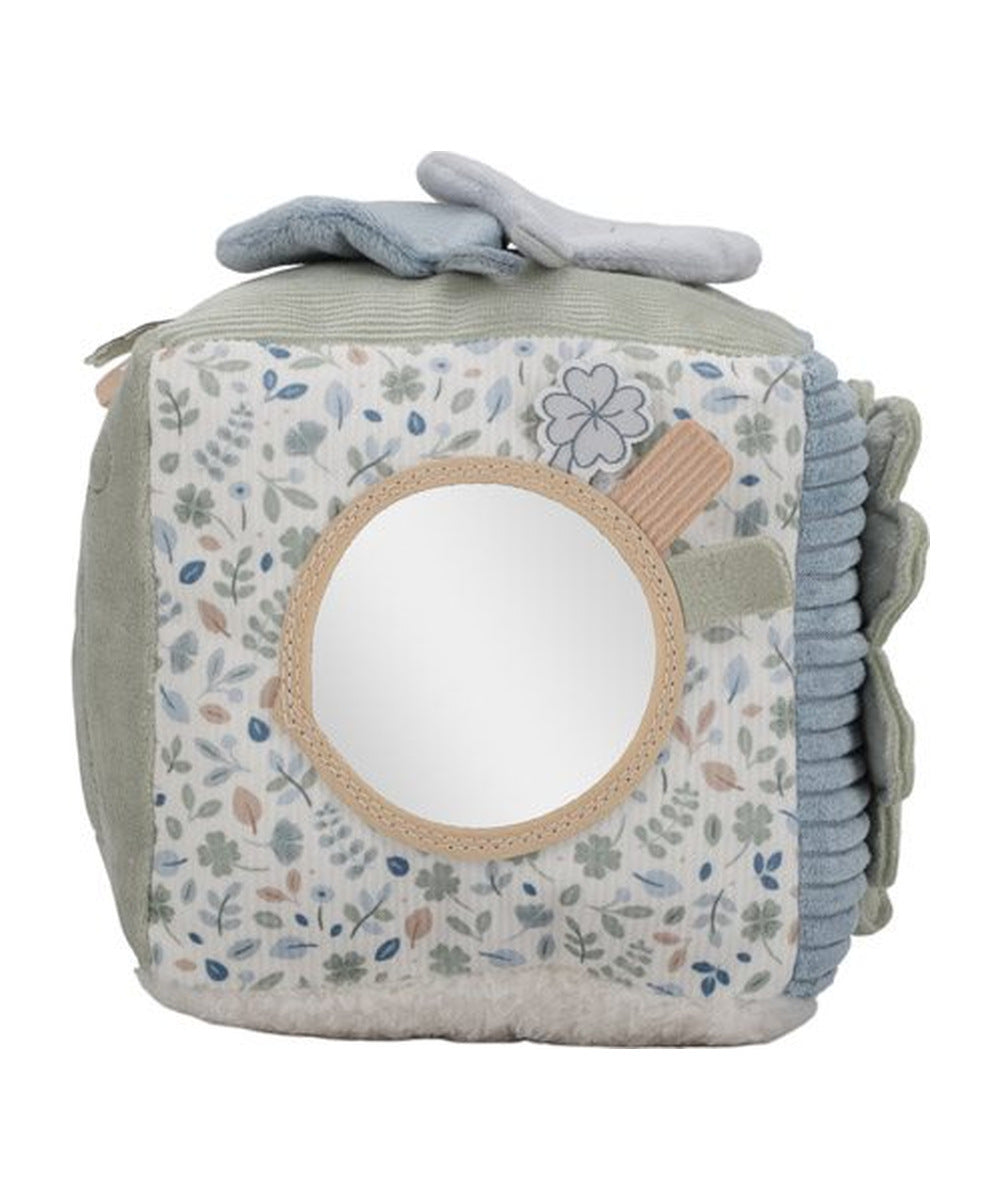 Face miroir du cube d’activités Miffy Lucky Leaves sur fond blanc