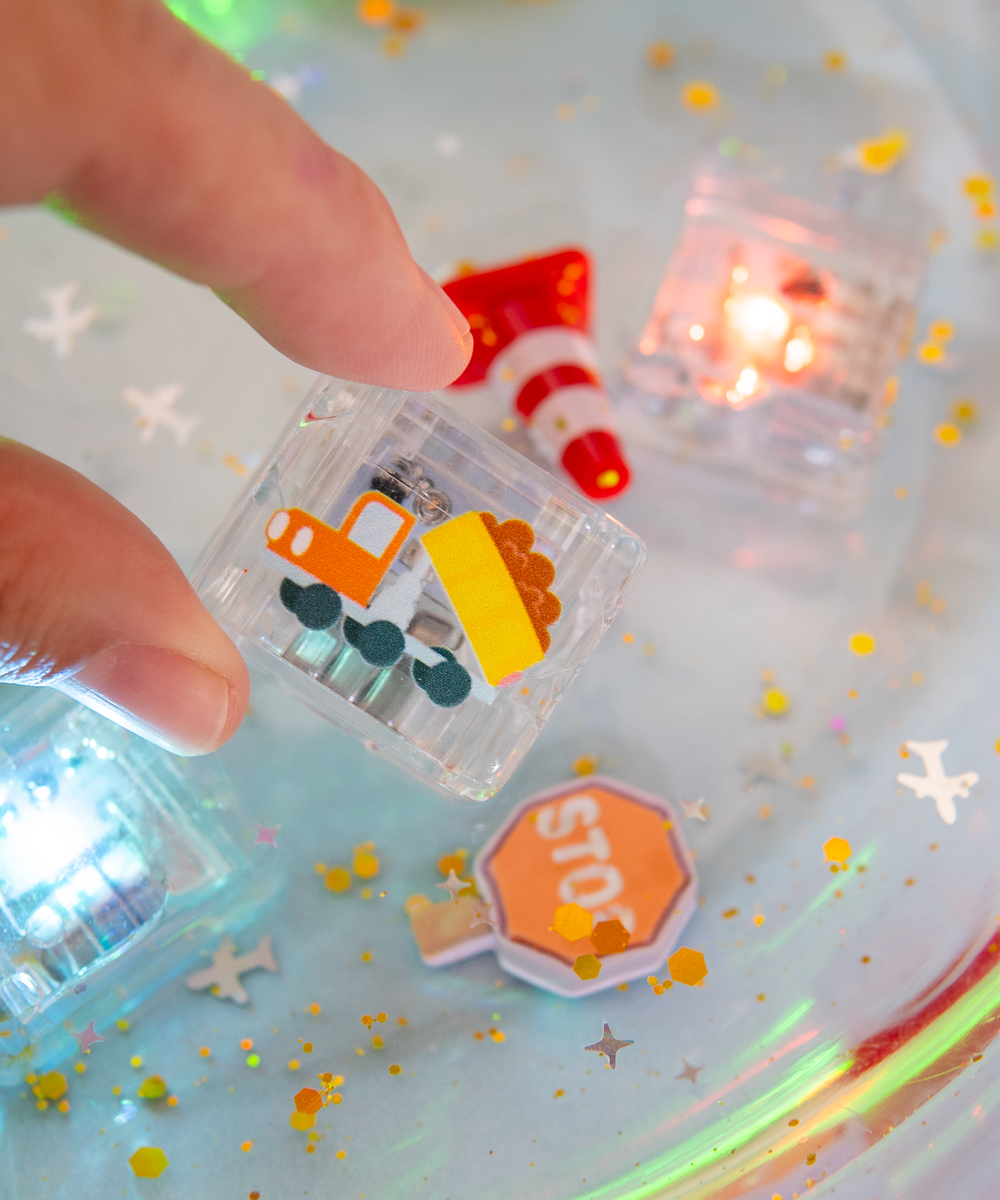 Cubes lumineux Véhicules Glo Pals activés dans l'eau