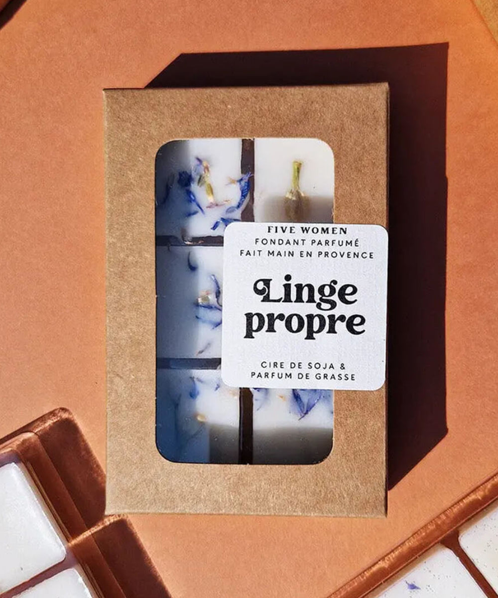 Fondants parfumés Linge propre de la marque Five Women, en mise en scène