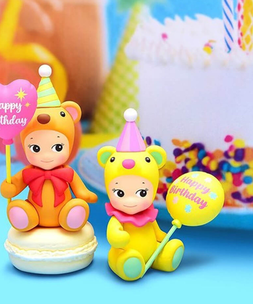 Les figurines Sonny Angel Birthday Bear réunies pour la fête