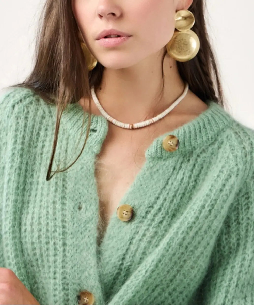 Gilet en mohair couleur vert sauge, coupe loose