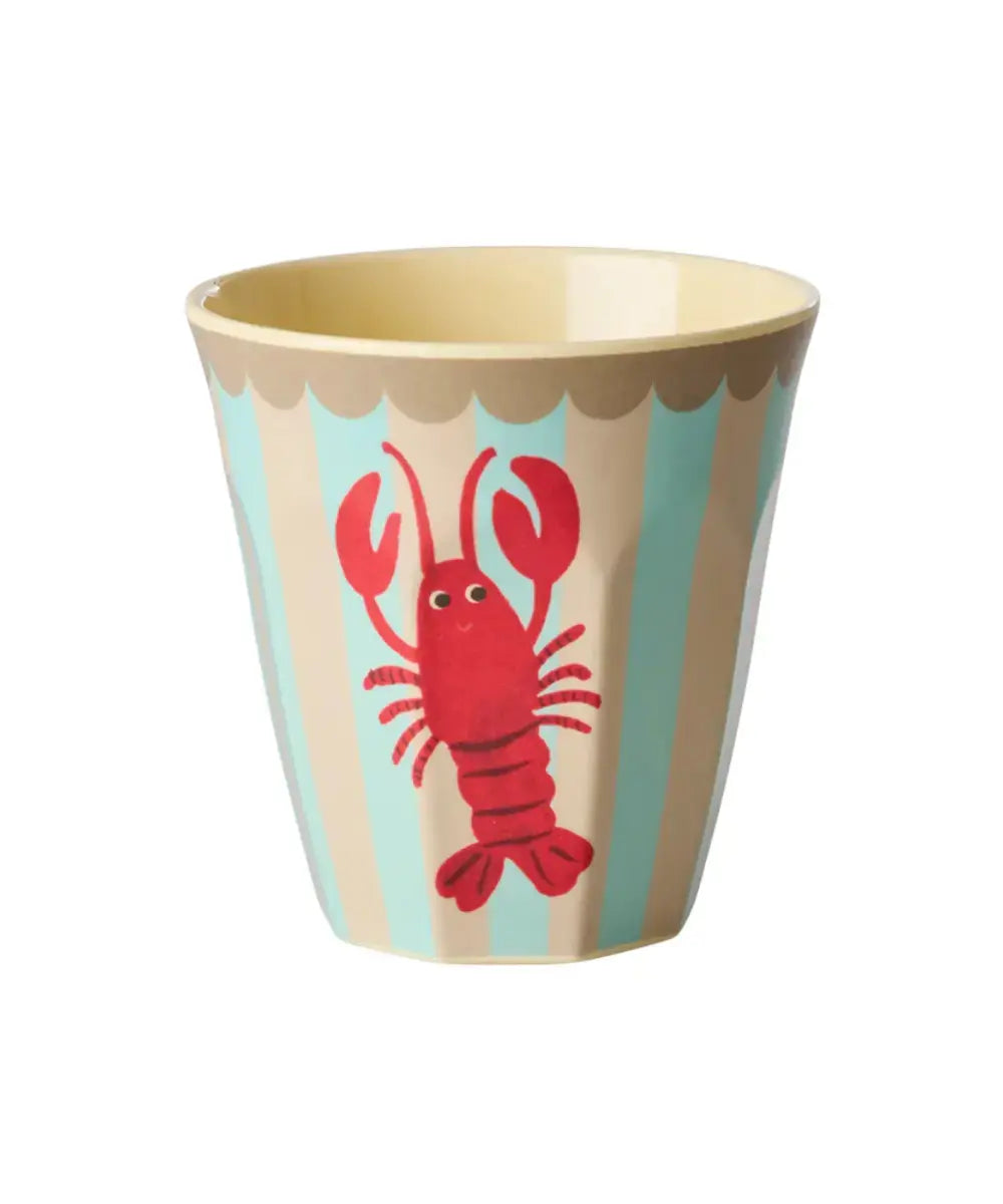 Gobelet en mélamine taille medium de la marque Rice motif Homard sur un fond blanc
