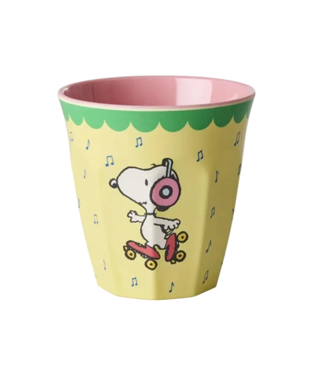 Gobelet en mélamine Snoopy jaune Rice sur fond blanc