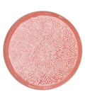 Grand plateau en métal émaillé rose de la marque danoise Rice