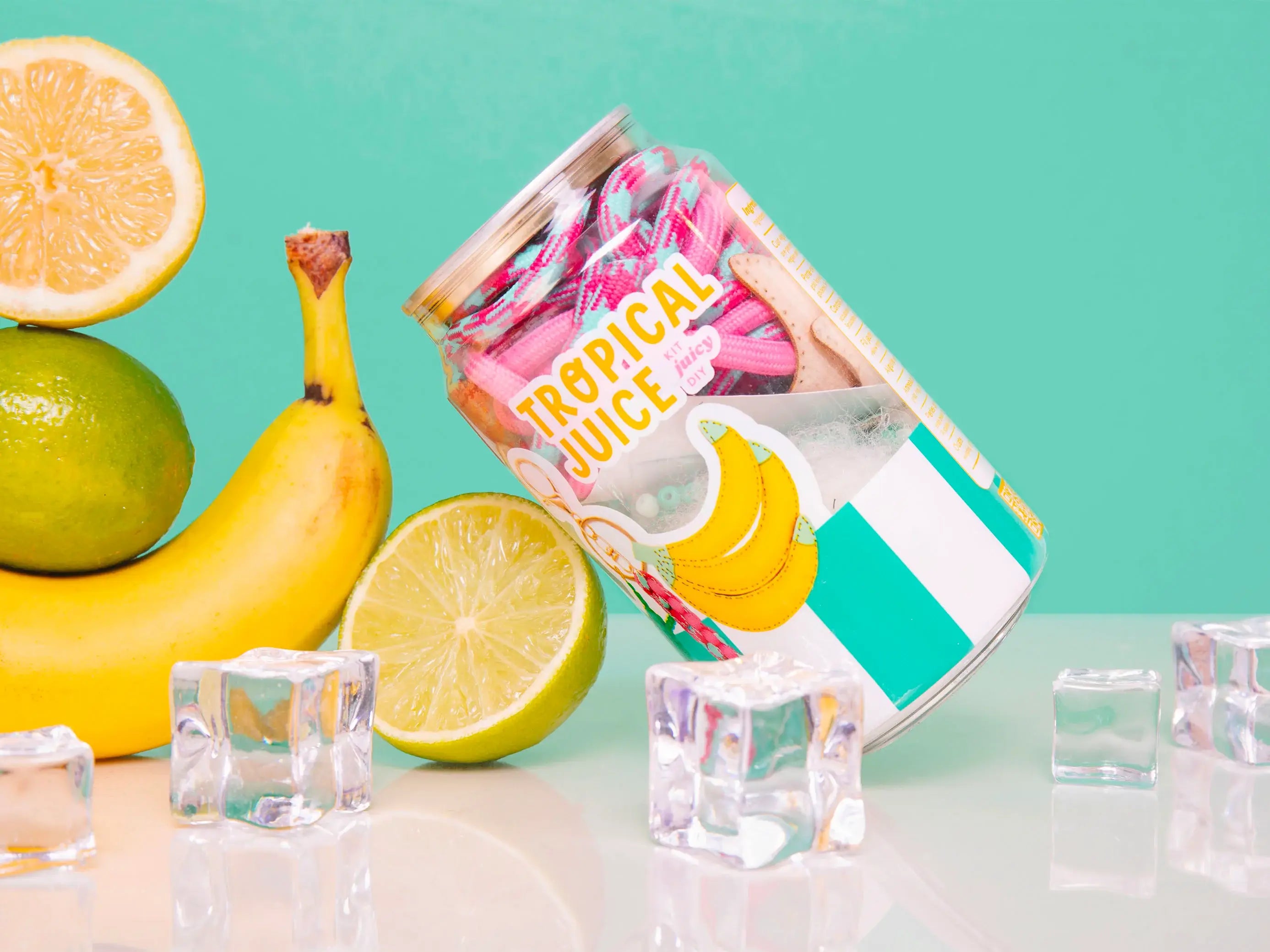 Canette Tropical Juice et accessoire bag charm banane