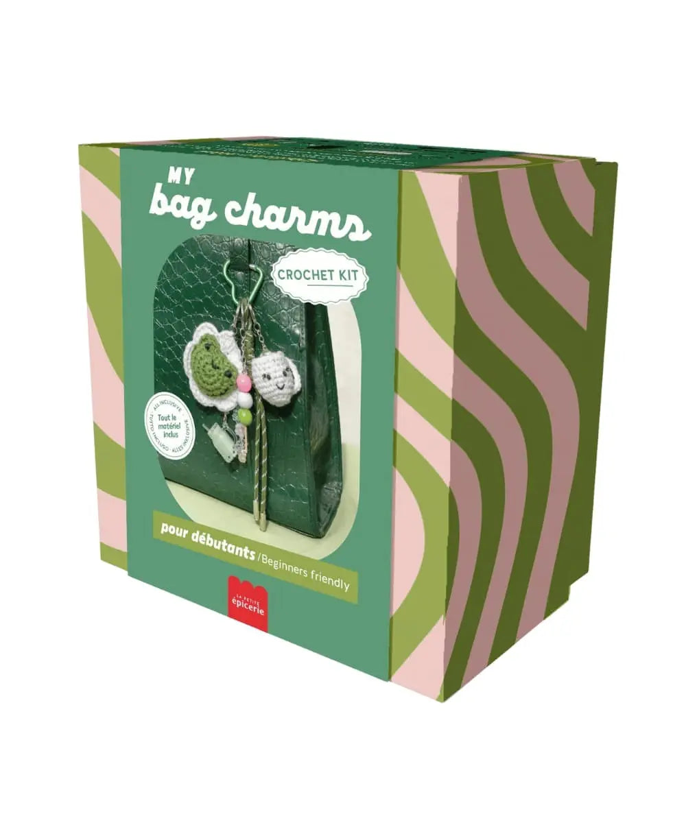 Kit Crochet DIY Bag Charms, Matcha Club de La Petite Épicerie sur fond blanc