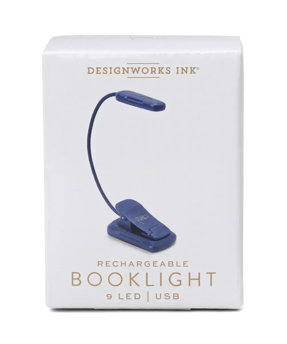 Zoom sur le packaging élégant de la lampe de lecture nomade de Designworks