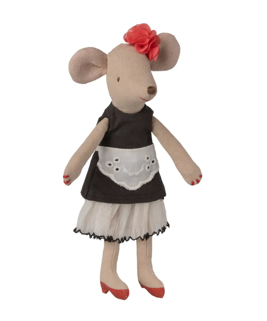 Maman souris gouvernante Maileg en tissu avec sa tenue rétro et son tablier.