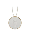 Médaillon empreinte bois Petit Artichaut avec empreinte de pied sur fond blanc