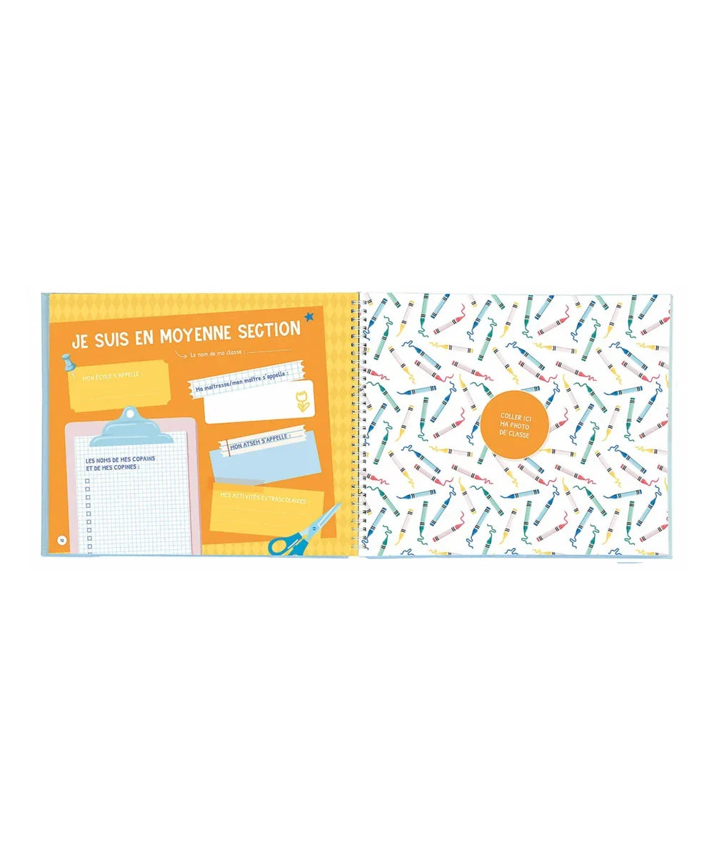 Intérieur de l'albim souvenir Mes Photos de Classe édité par les éditions Auzou.