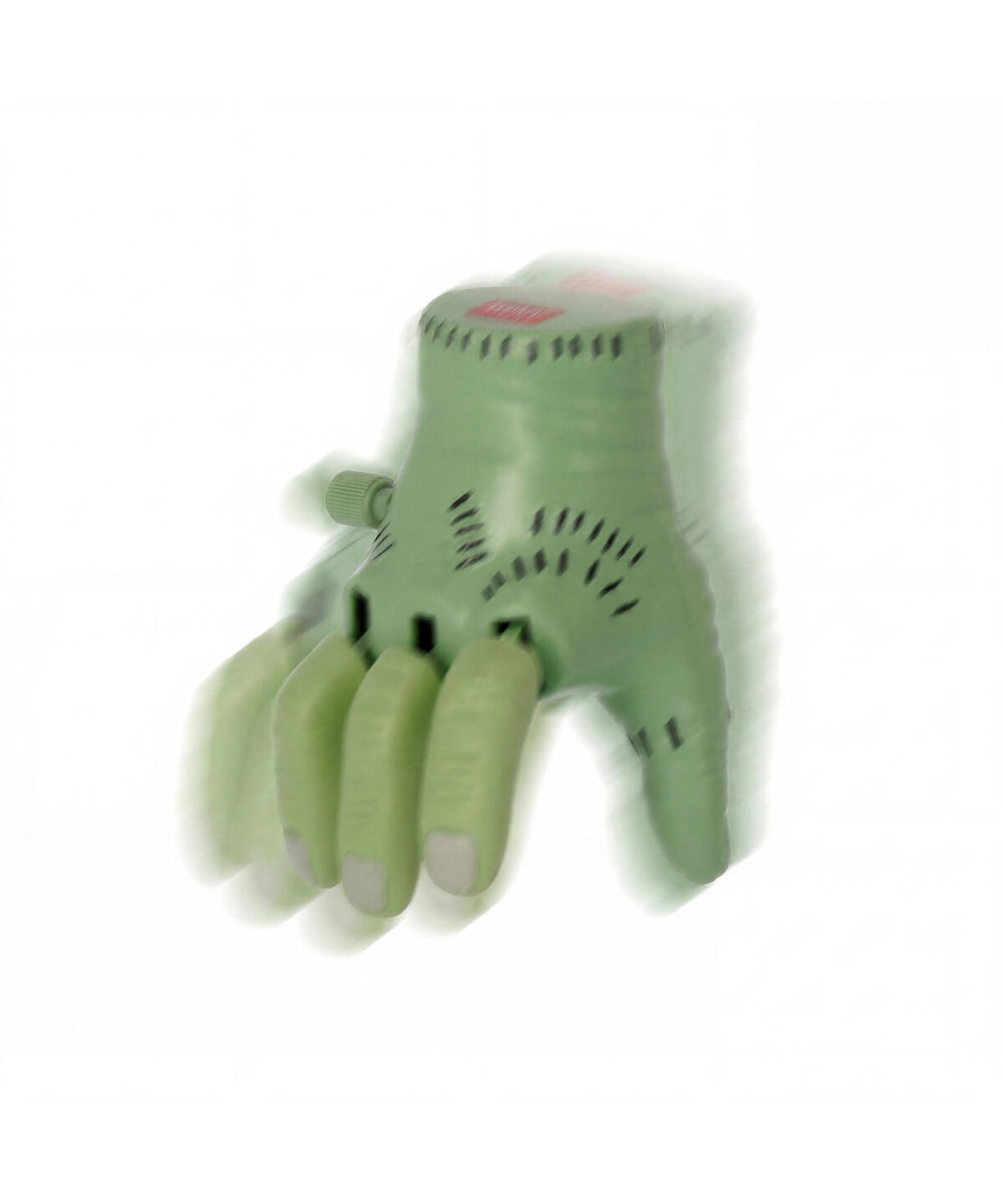 Mini main de zombie à remonter the mini walking hand de Legami : gadget halloween rigolo qui rampe.