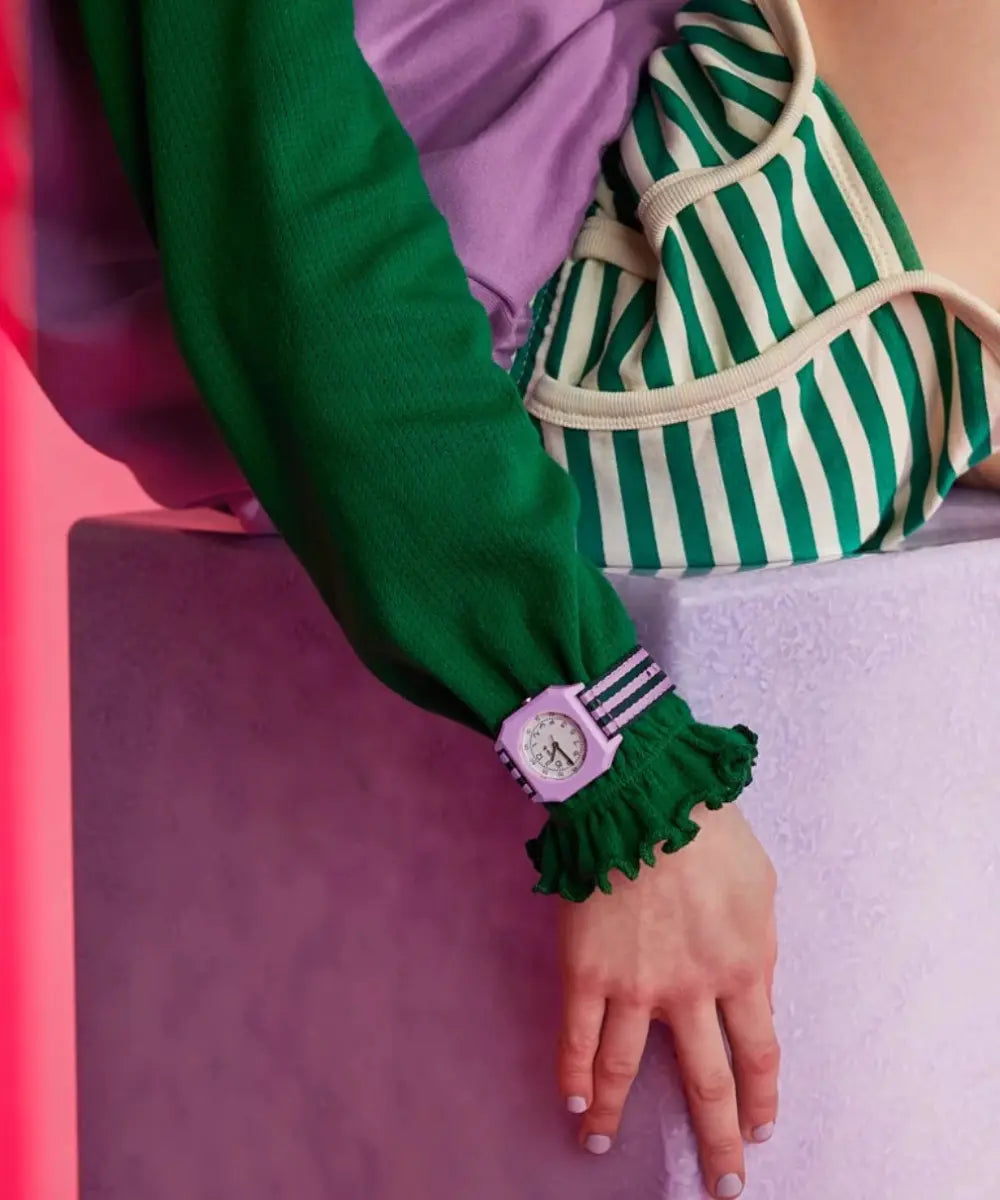 Montre vintage enfant et femme avec bracelet en nylon et cadran pedagogique mini kyomo.