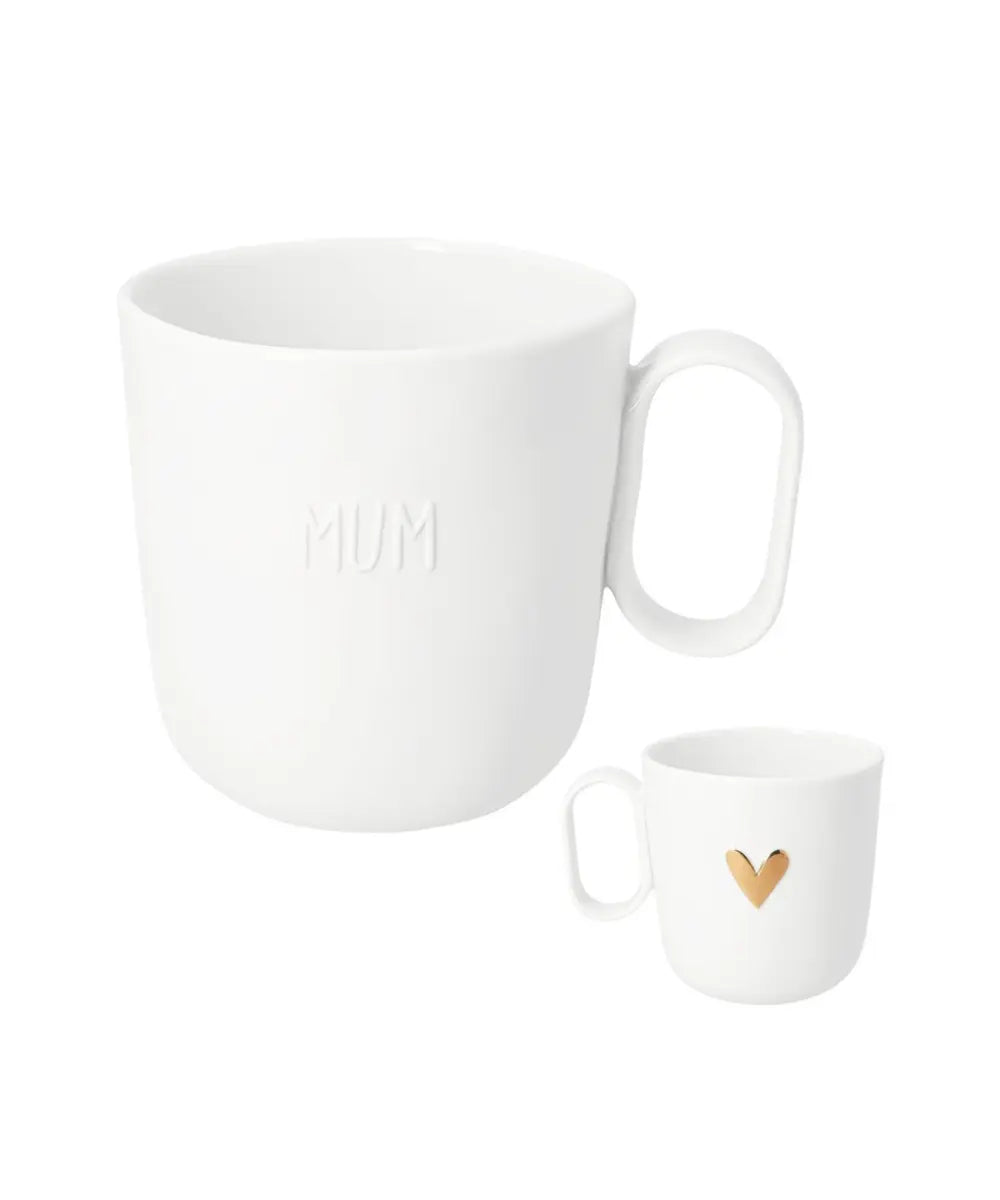 Mug en porcelaine blanche mum rader avec coeur dore et motif en relief.