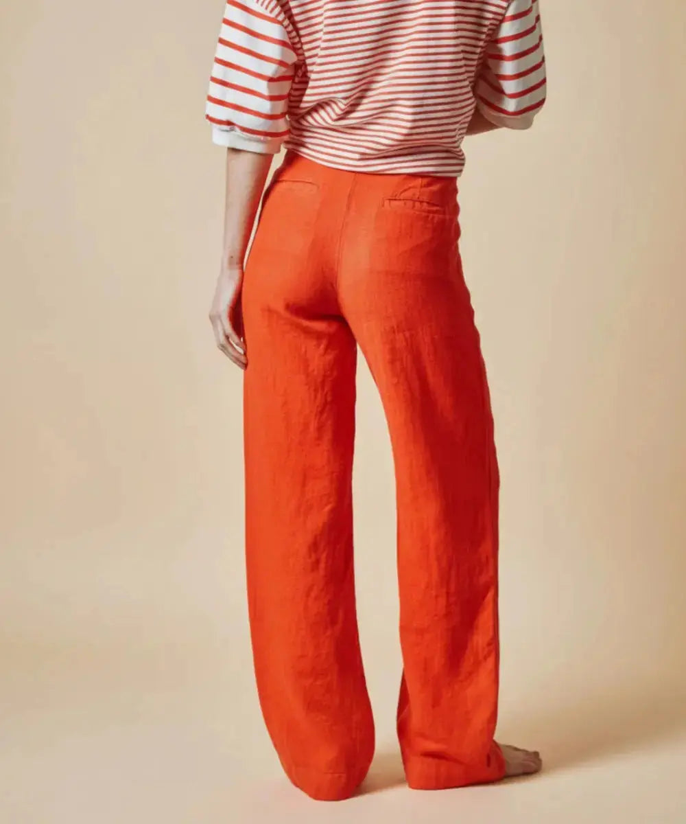 Vue de dos du pantalon droit en lin de la marque Emile et Ida