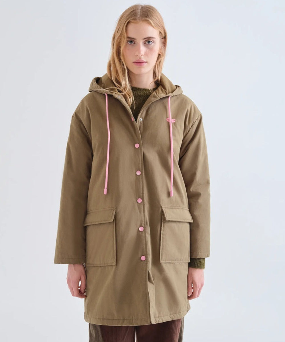 Parka verte à capuche de Compañía Fantástica