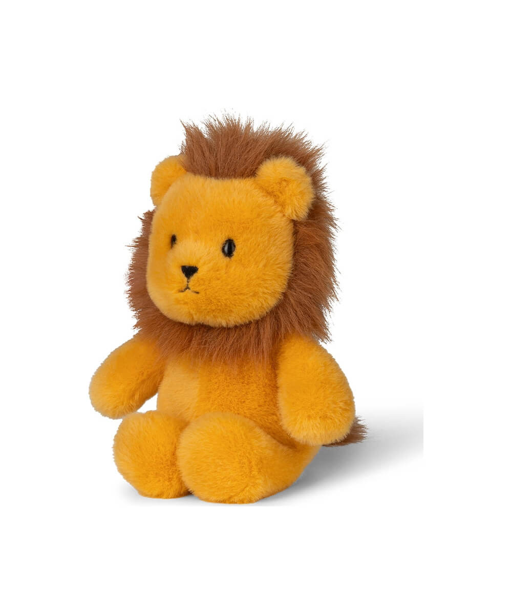 Peluche Lion WWF Fuzzy 18 cm de Bon Ton Toys, de trois quarts sur fond blanc