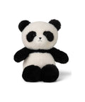 Peluche Panda WWF Fuzzy 18 cm de Bon Ton Toys, assis de face sur fond blanc