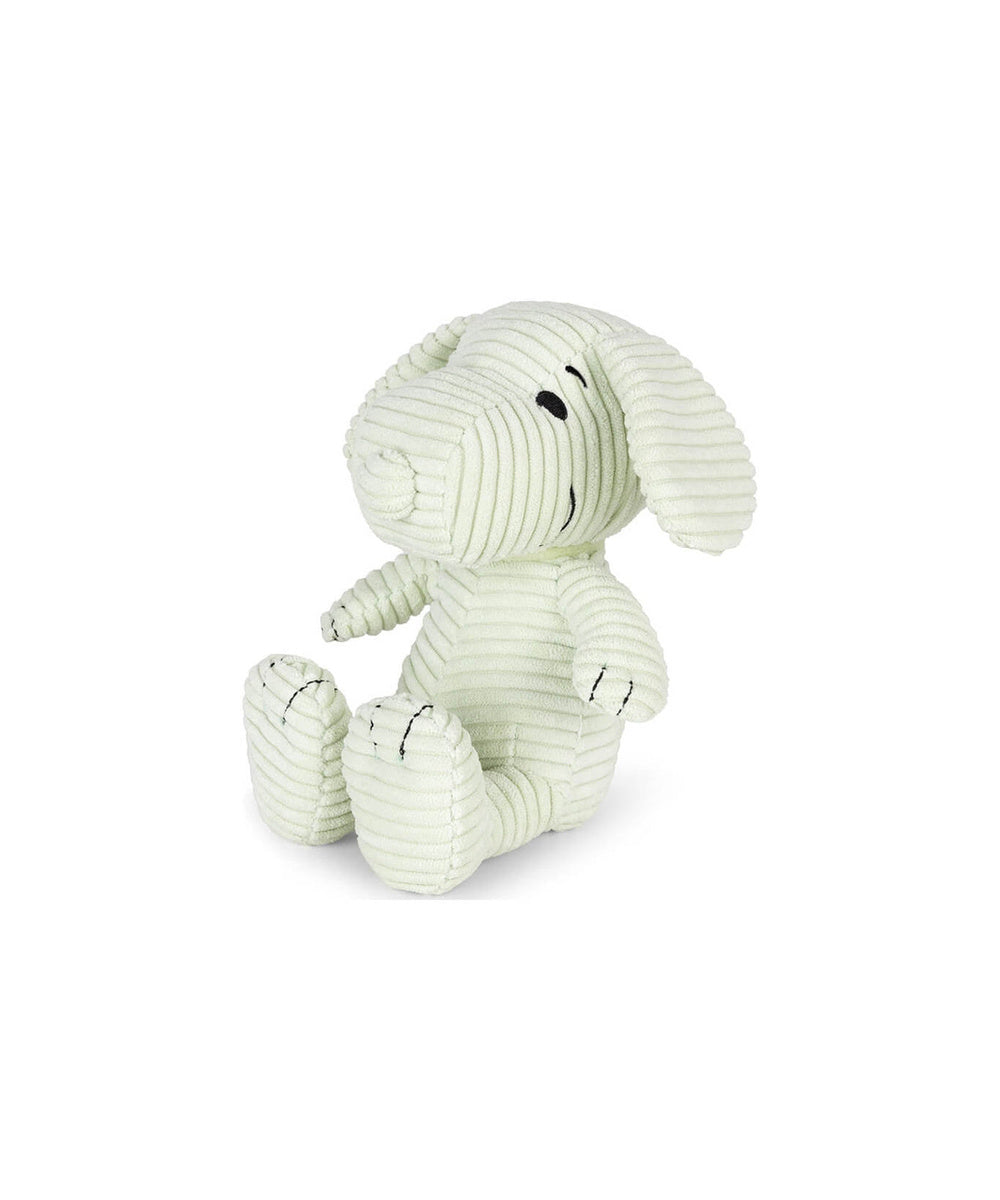 Peluche Snoopy velours côtelé Vert 19 cm de Bon Ton Toys, assis de trois quarts en velours vert menthe