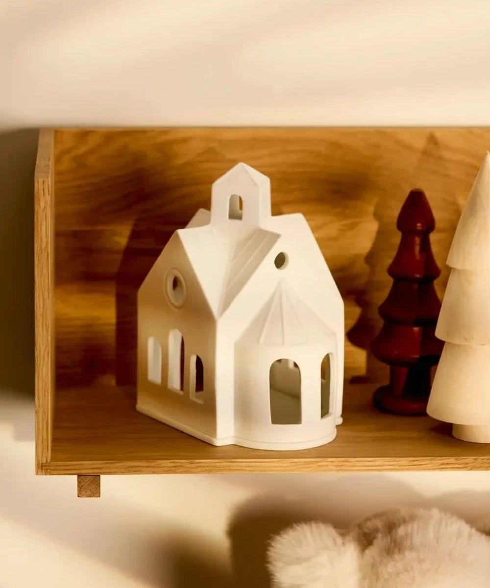 Vue en situation de Photophore maison Chapelle de montagne de la marque Räder