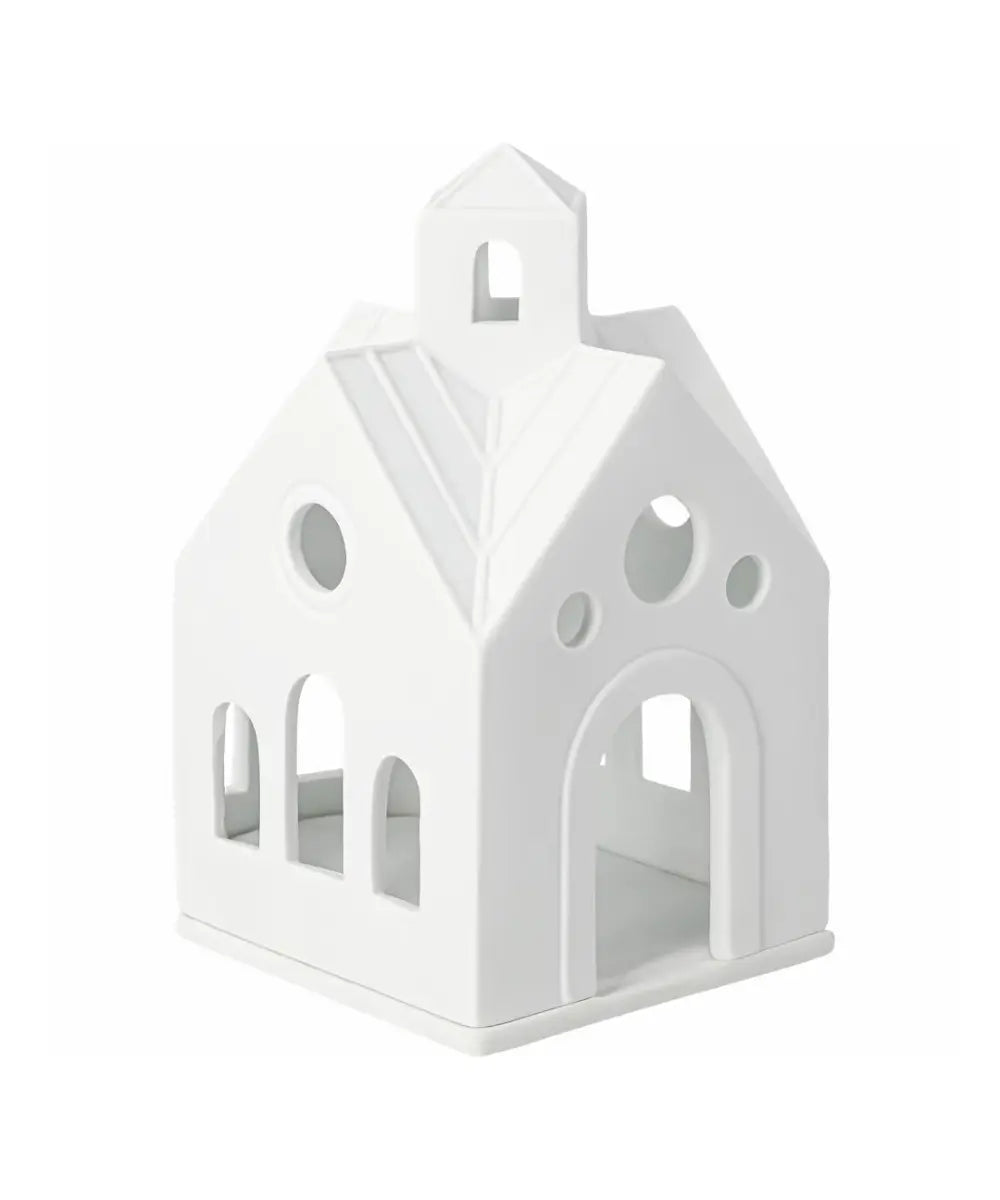 Maison photophore en porcelaine blanche mate chapelle de montagne rader avec fenetres ajourees.