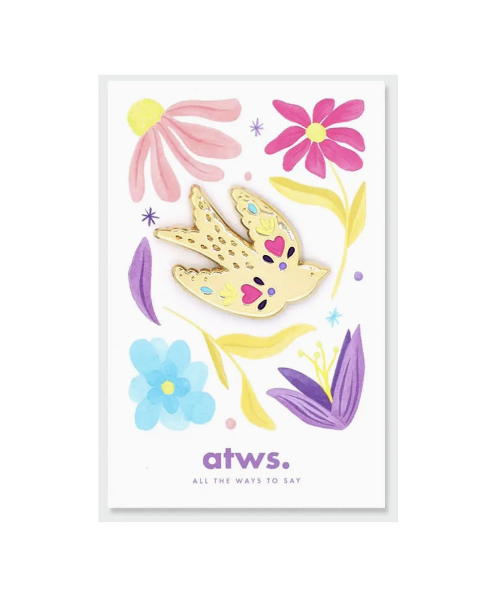 Pins emaille motifs oiseaux lovebird plaques or de la marque française All The Ways To Say.