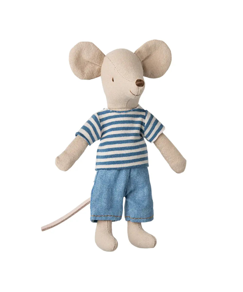Souris LouiMax de la marque danoise Maileg sur un fond blanc