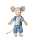 Souris LouiMax de la marque danoise Maileg sur un fond blanc